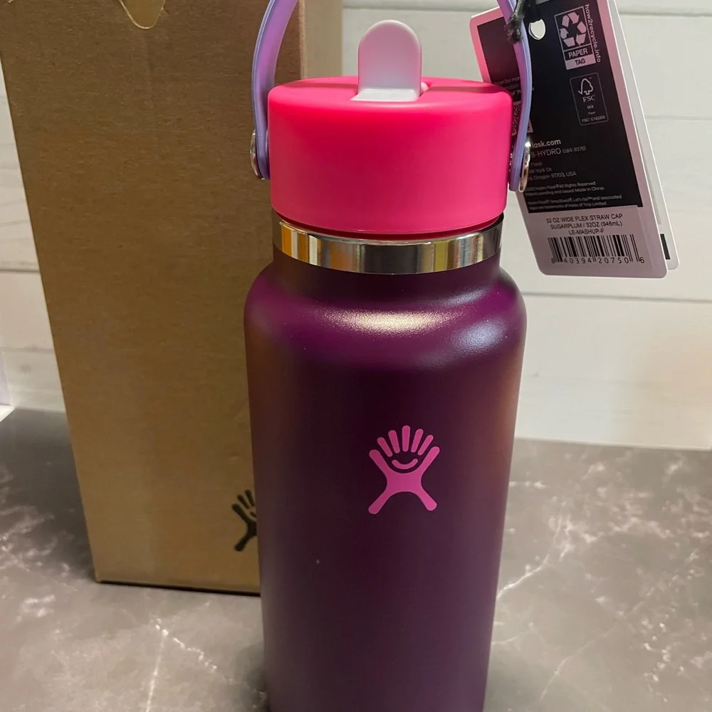Hydro Flask 32 oz Wide Mouth with Flex Straw Cap in Sugarplum - Picture 9 of 11